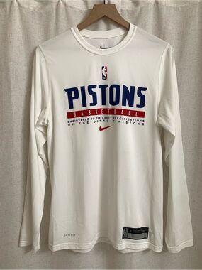 Nike White Detroit Pistons Long Sleeve Performance Tee Basketball Small